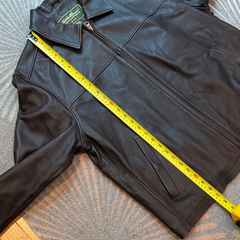 Eddie Bauer Men's Dark Brown Leather Jacket - Picture 6 of 12